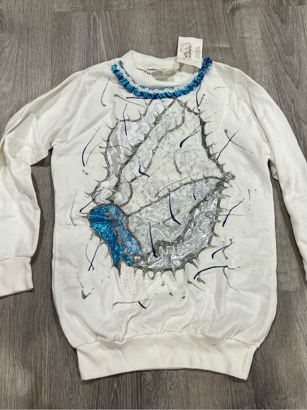 Vintage 80s White Embellished Long Sleeve Pullover with Blue silver Accent NWT M